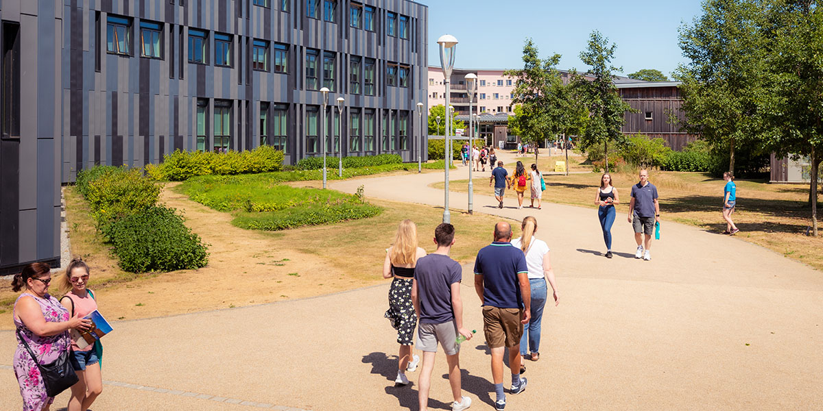 People Arriving on Campus East